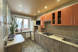 Продаётся 3-комнатная квартира